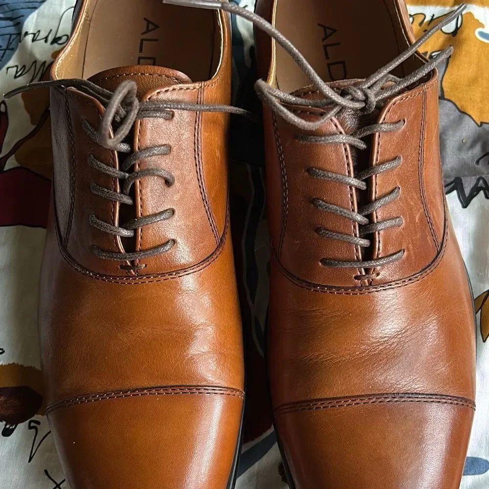 Aldo Men’s 9.5 Almond Shaped Toe Tan Oxford Dress Shoes Lace Up